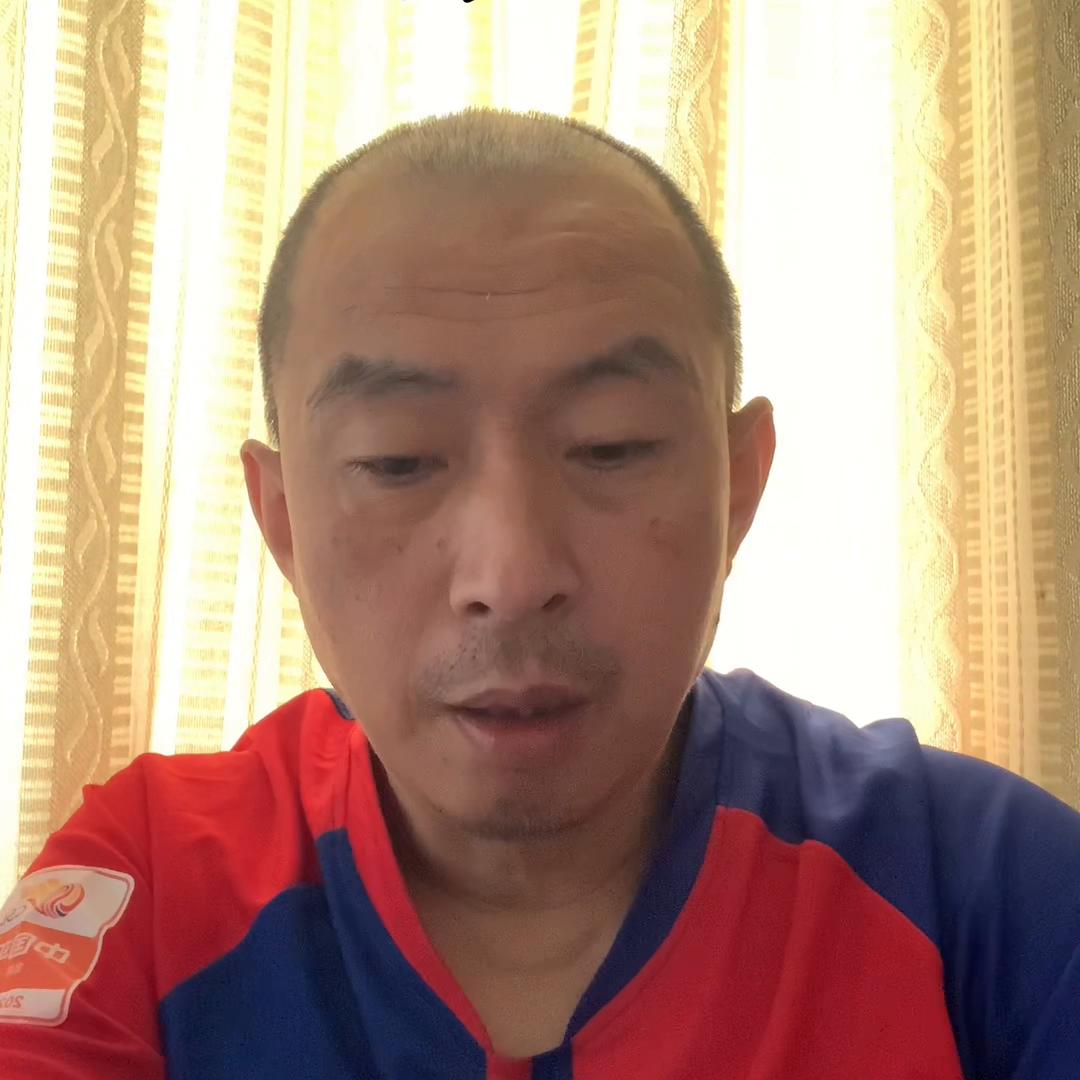 过去不必回首未来不必气馁,过去不必留恋