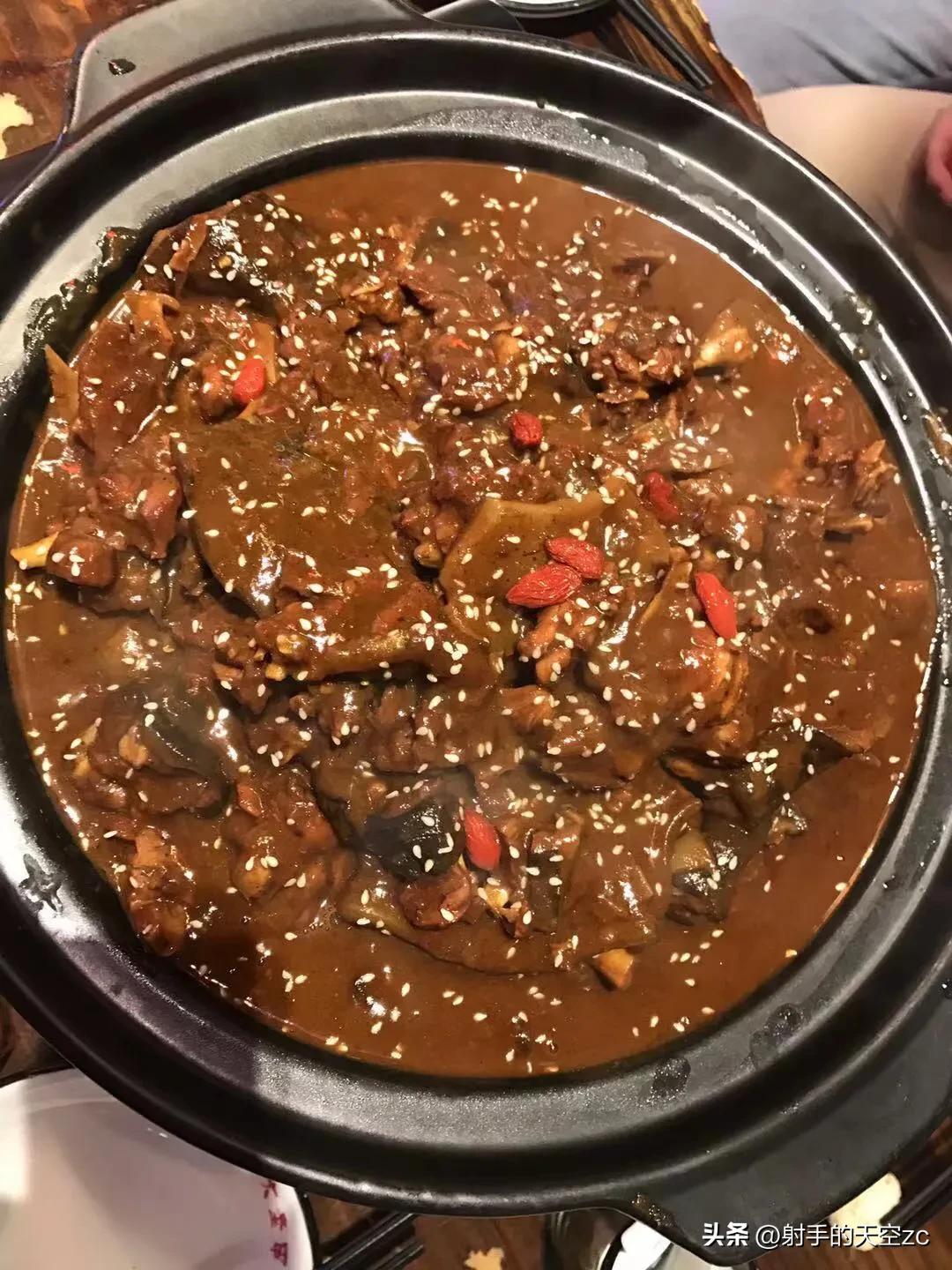 长江大桥有啥好吃的推荐,鹦鹉洲主题公园附近好吃的