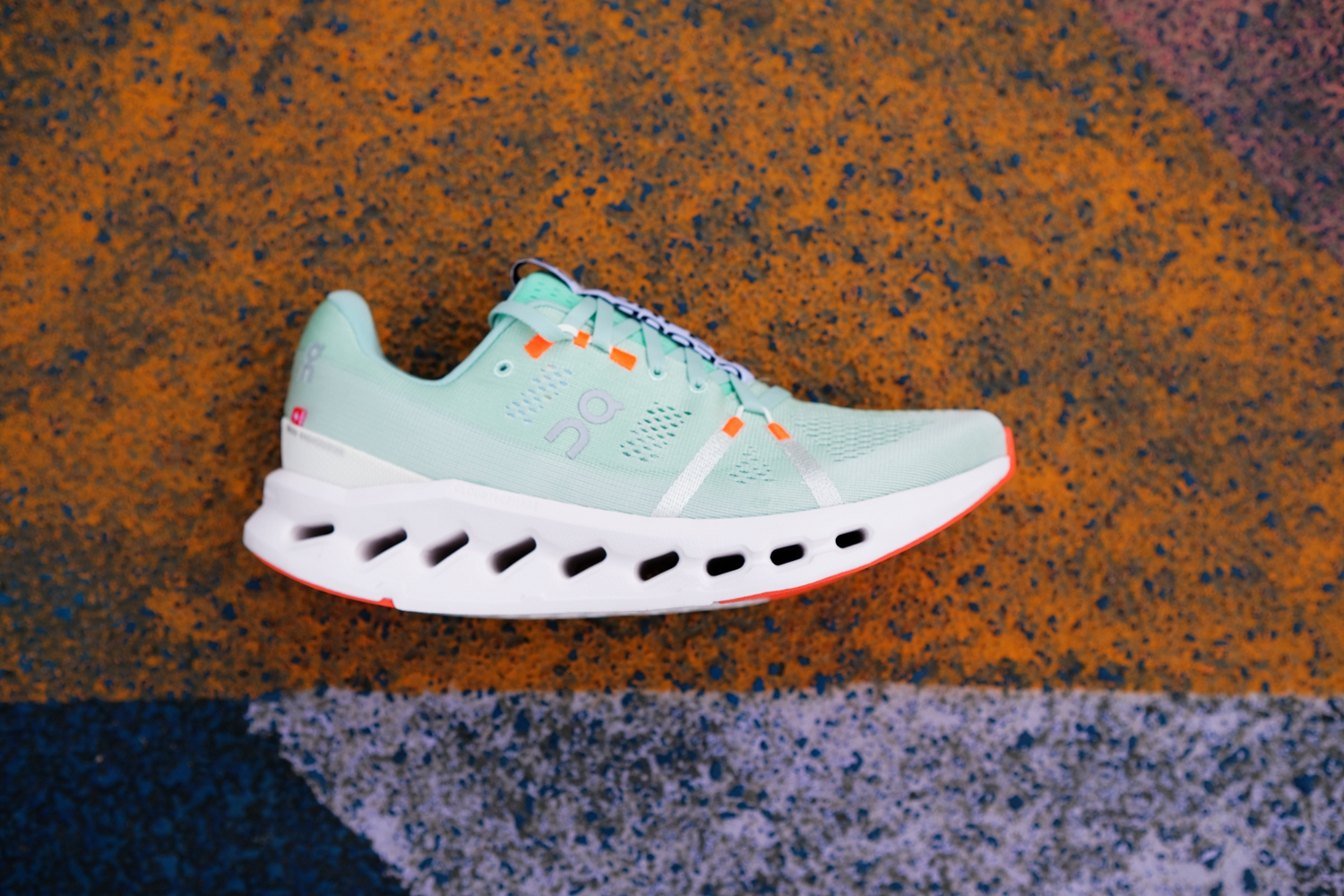 昂跑全新一代cloudsurfer跑鞋,昂跑cloudaway跑鞋评测