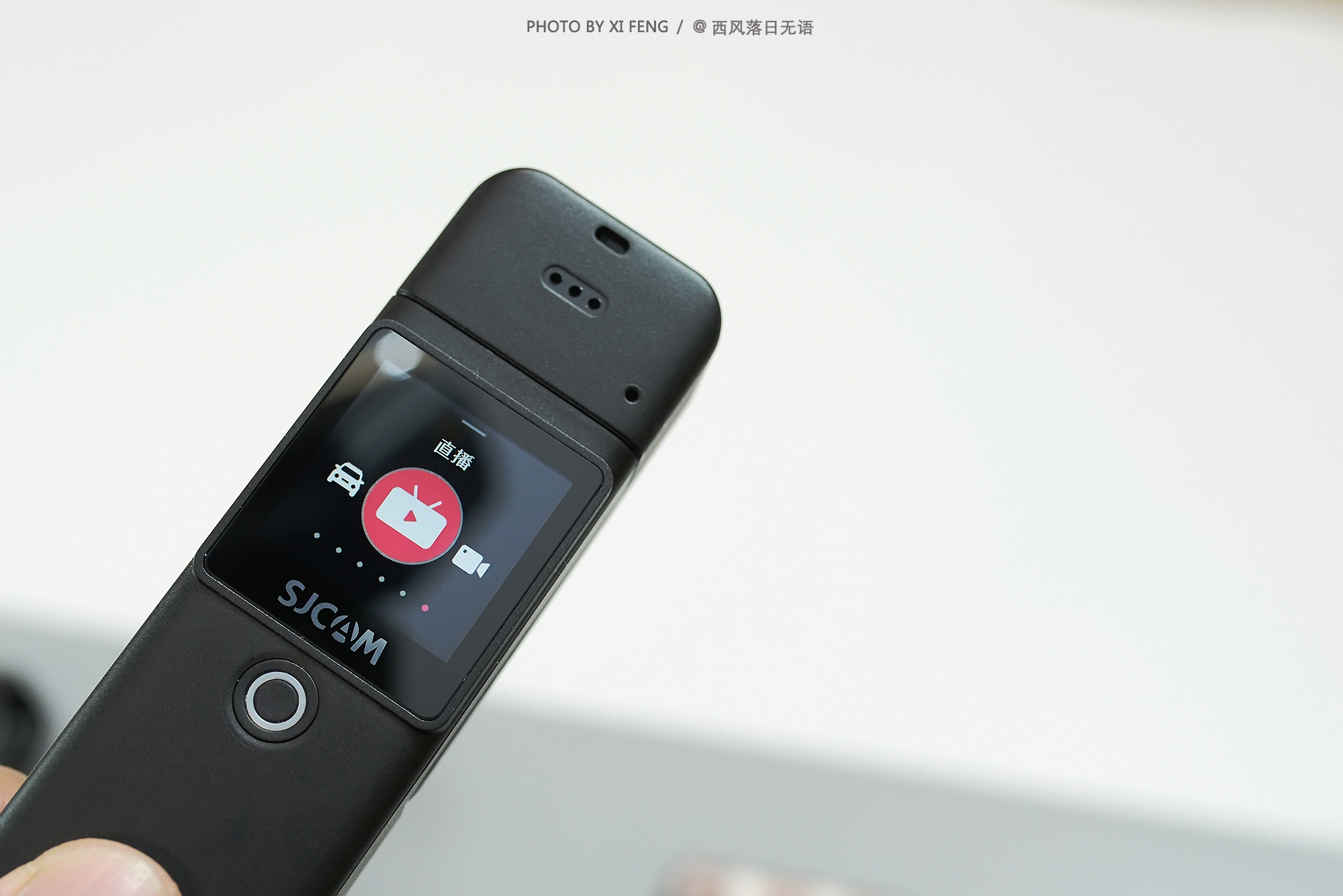 别的牌子，肯定是要单独大赚一笔，SJCAM：白送！