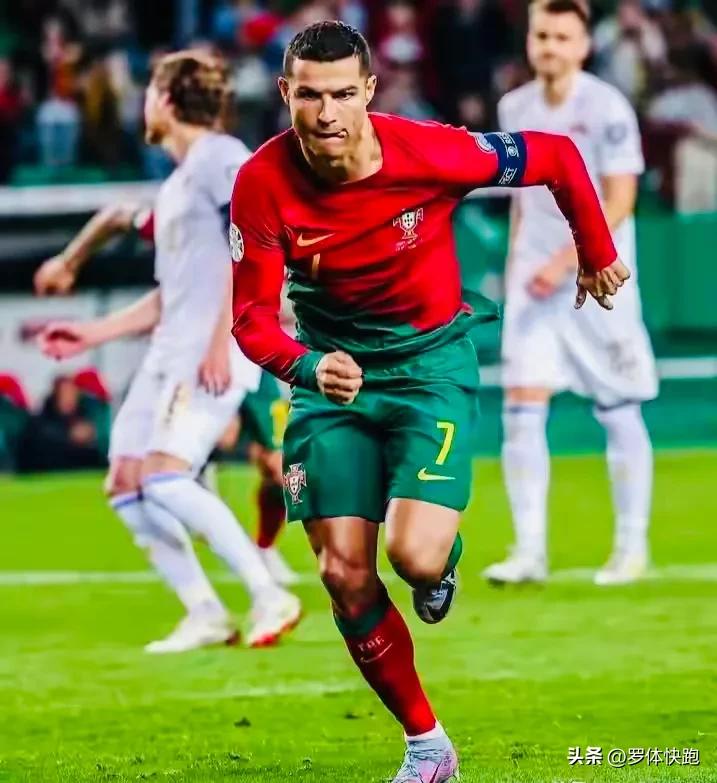 c罗又进球了,c罗世界杯跳水原视频无字幕水印