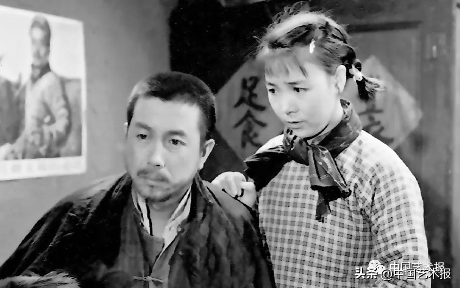 杩欎釜灞曡涓轰粈涔堜細闇囨捈浜哄績,杩欎釜灞曡鎵撶牬鑹烘湳鍜岀敓娲荤殑鐣岄檺