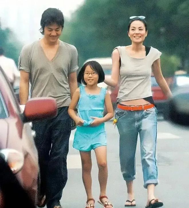 鐜嬭彶鏉庝簹楣忚阿闇嗛攱杩戝喌,鏉庝簹楣忕帇鑿茶阿闇嗛攱杩戝喌