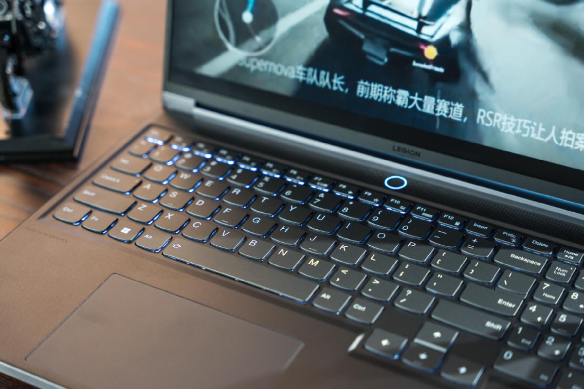 2022款的联想拯救者r9000值得买吗,联想拯救者r9000p高刷屏值得买吗