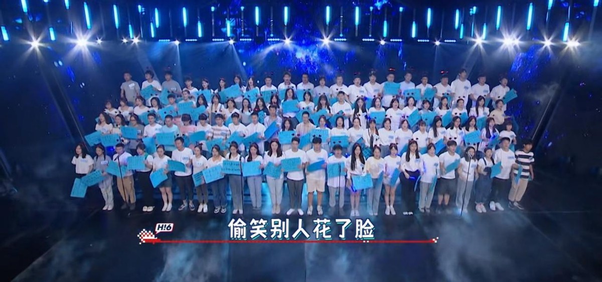 鏉ㄧ传浣曠倕鍥炬枃,鏉ㄧ传鍜屼綍鐐呯殑鐓х墖