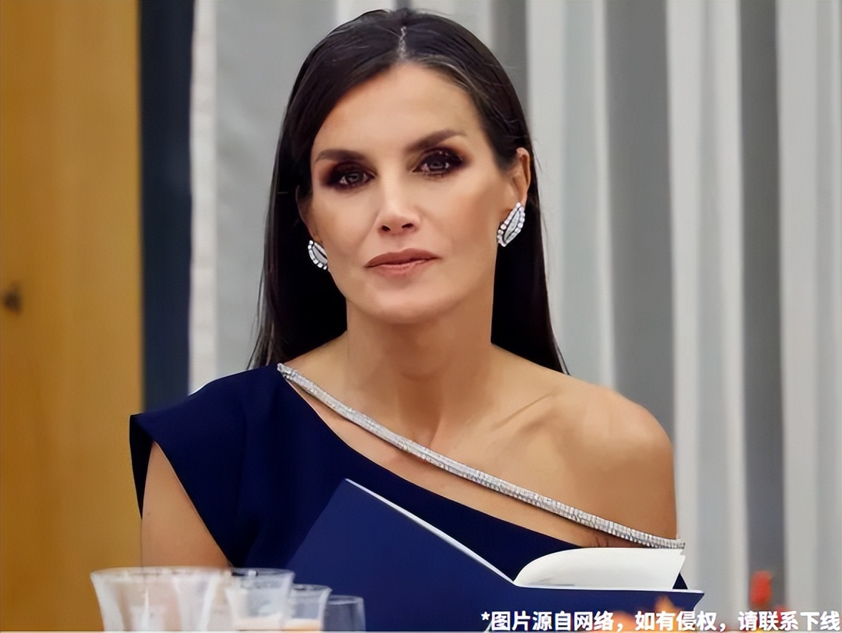 西班牙公主爱上教官,西班牙公主喜欢球员