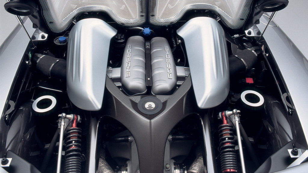 把f1发动机装在民用车上,f1发动机量产车型