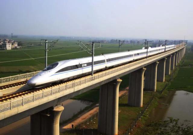 高铁动车字母代号gdc有什么区别,高铁和动车有什么区别如何去区分