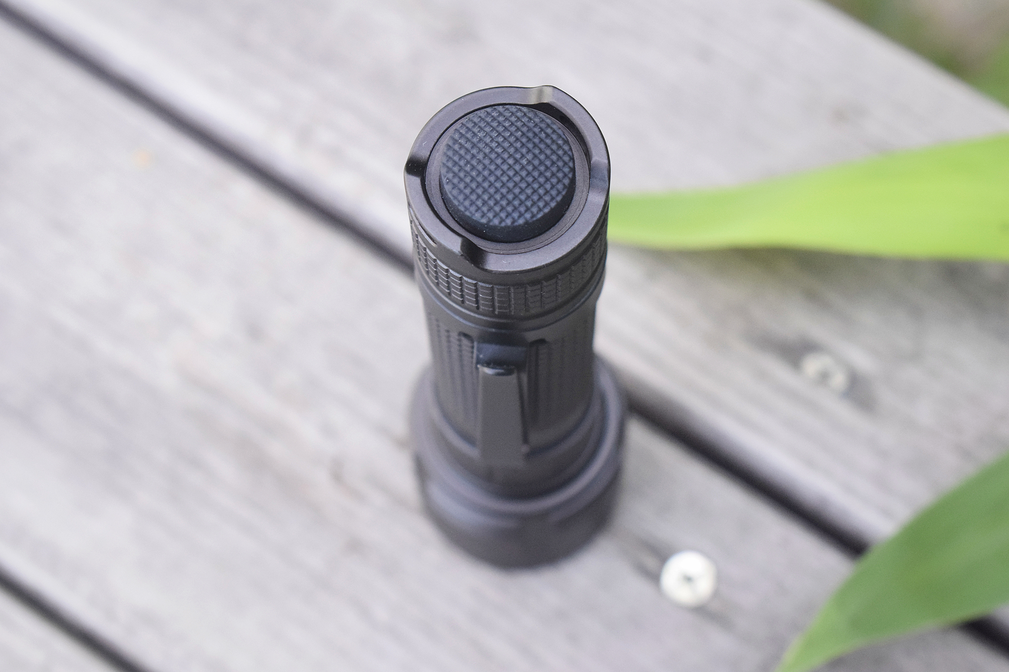 前行路上，有你相伴！在路上M9Pro2代远射手电体验