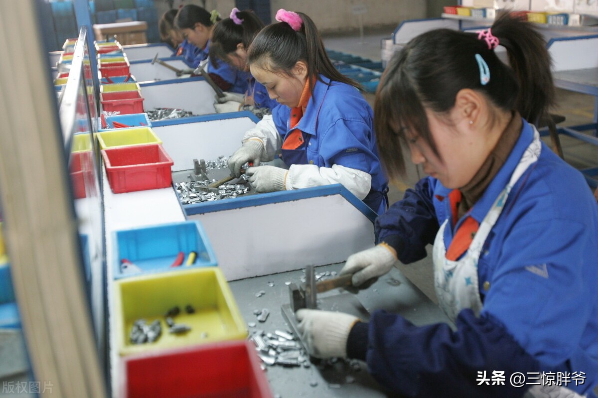 东莞口述史：不满被工厂大嫂摸臀，我反手给她一巴掌