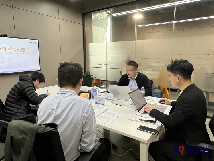 在吗？来一场“双向奔赴”的微路演