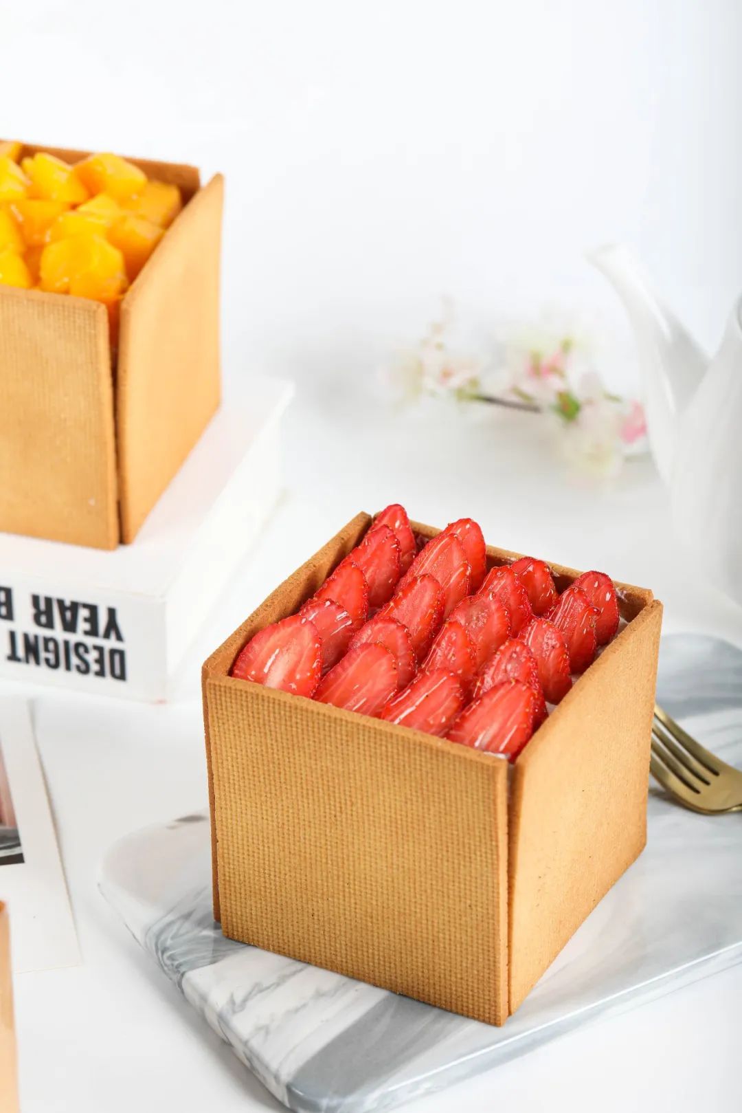 韩国ins博主，用饼干做创意蛋糕，一天1000个不愁卖