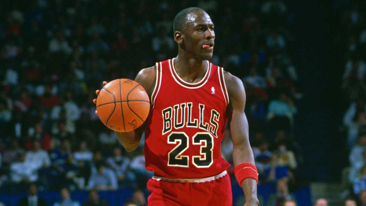 梅西数据和马拉多纳对比,梅西和马拉多纳到底谁厉害