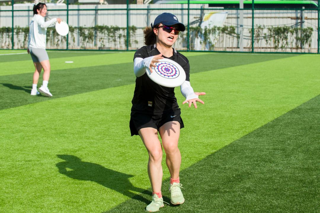 飞盘的“炙热”，热过申城的艳阳