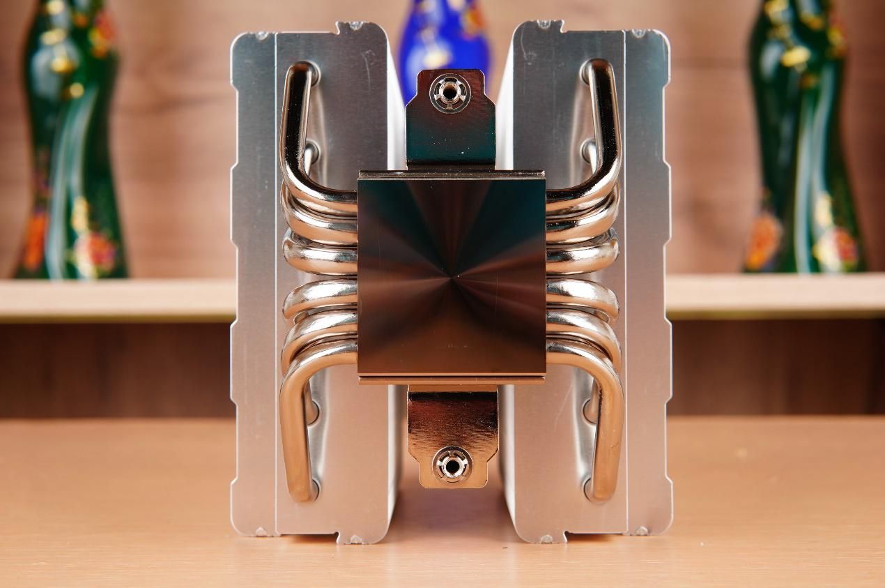 九州风神大霜塔v5和v3的区别,九州风神大霜塔v5能压住14600kf吗