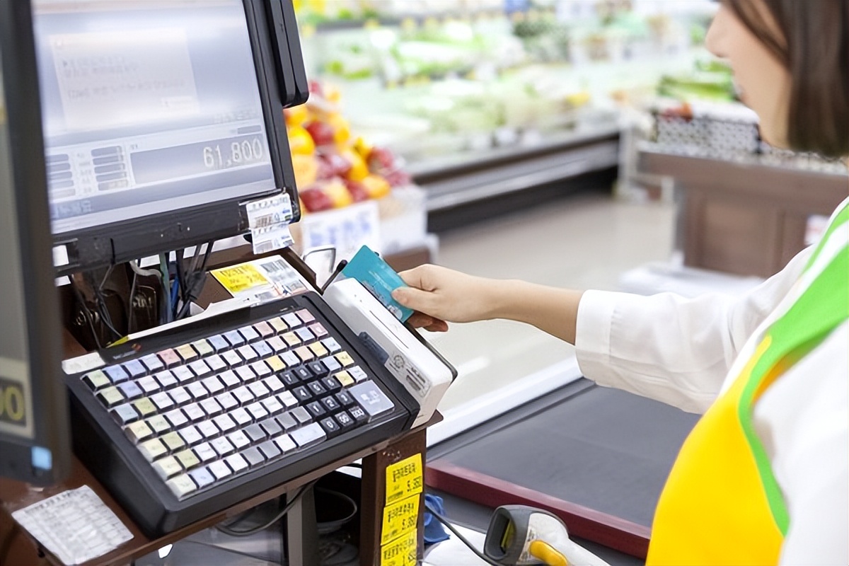 马云预言未来，四个行业将消失，同时会出现一个新兴行业