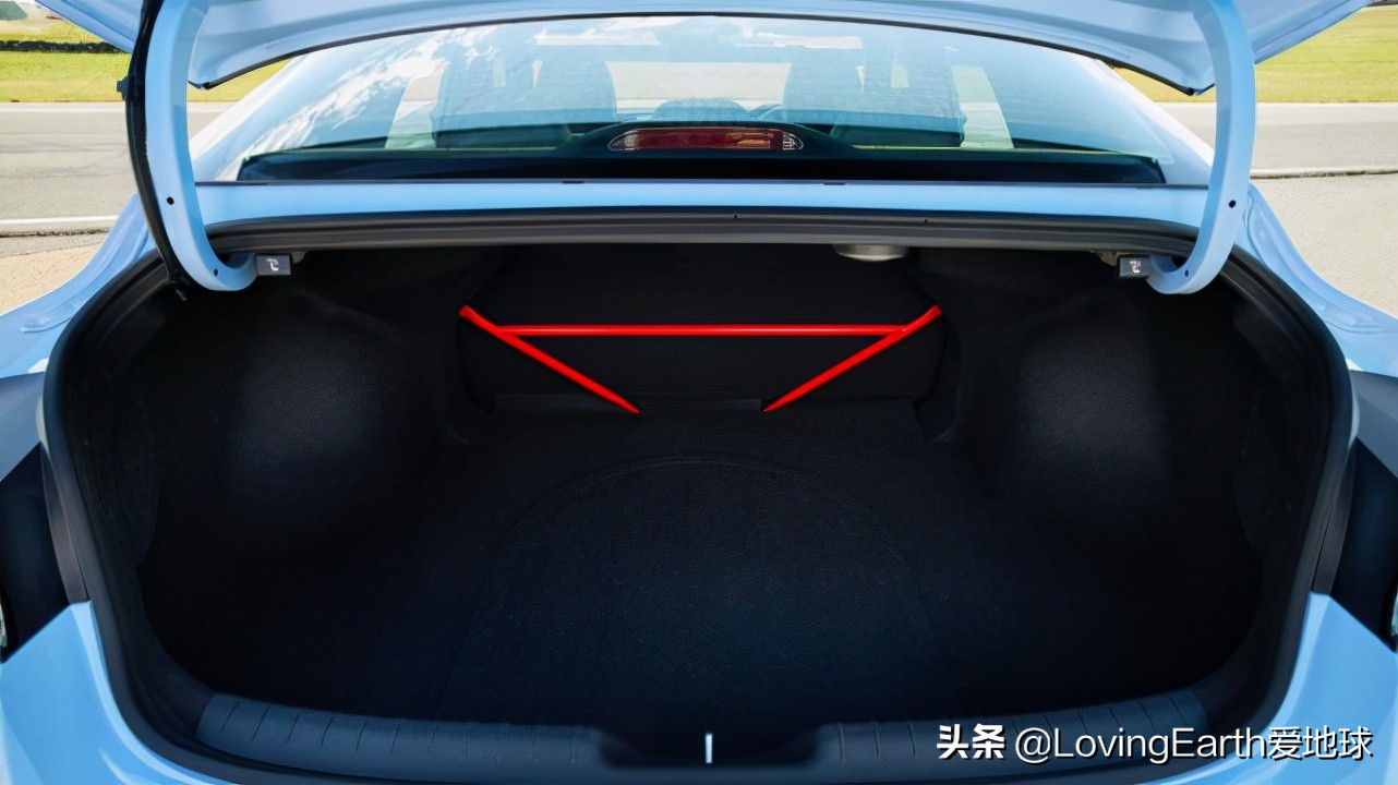 最新款现代i30试驾视频,10款现代i30怎么样