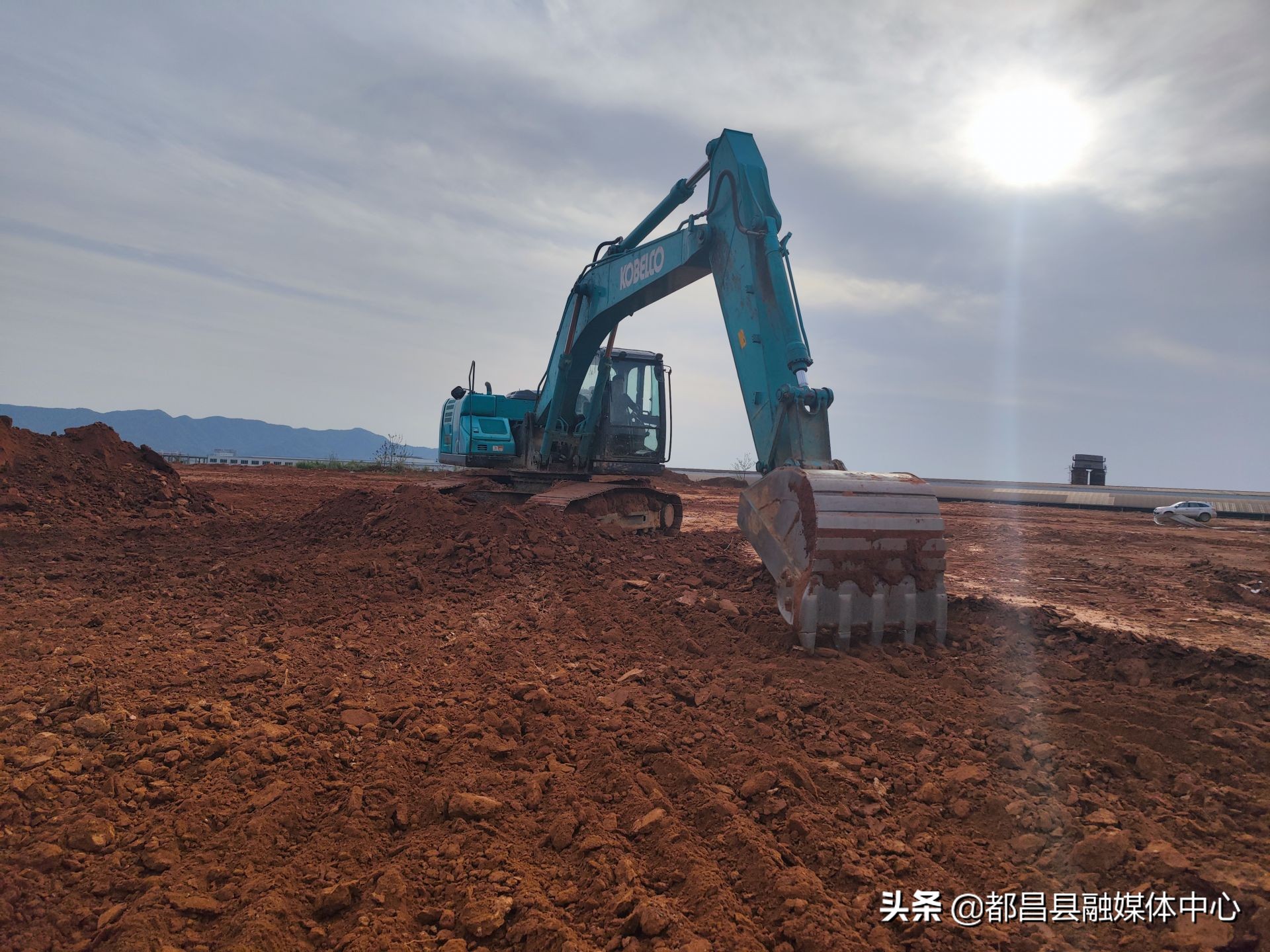 五个新城重大项目开工,五个项目集中开工总投资三十亿