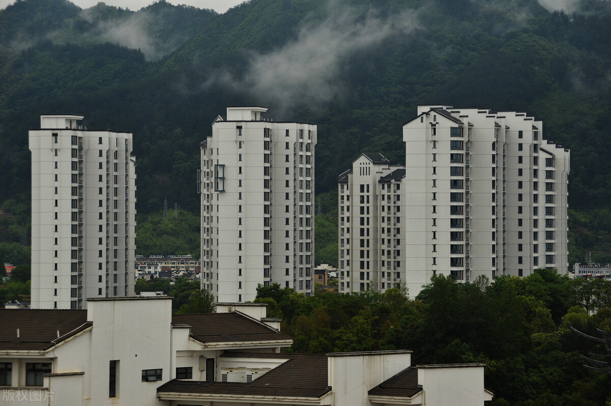 为了面子在城里买房子,为了面子县城买房