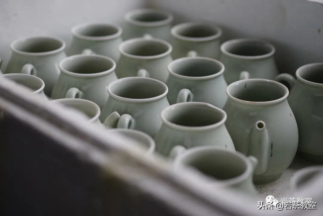 赏瓷观窑公道杯器型 (赏瓷观窑十二花神杯)