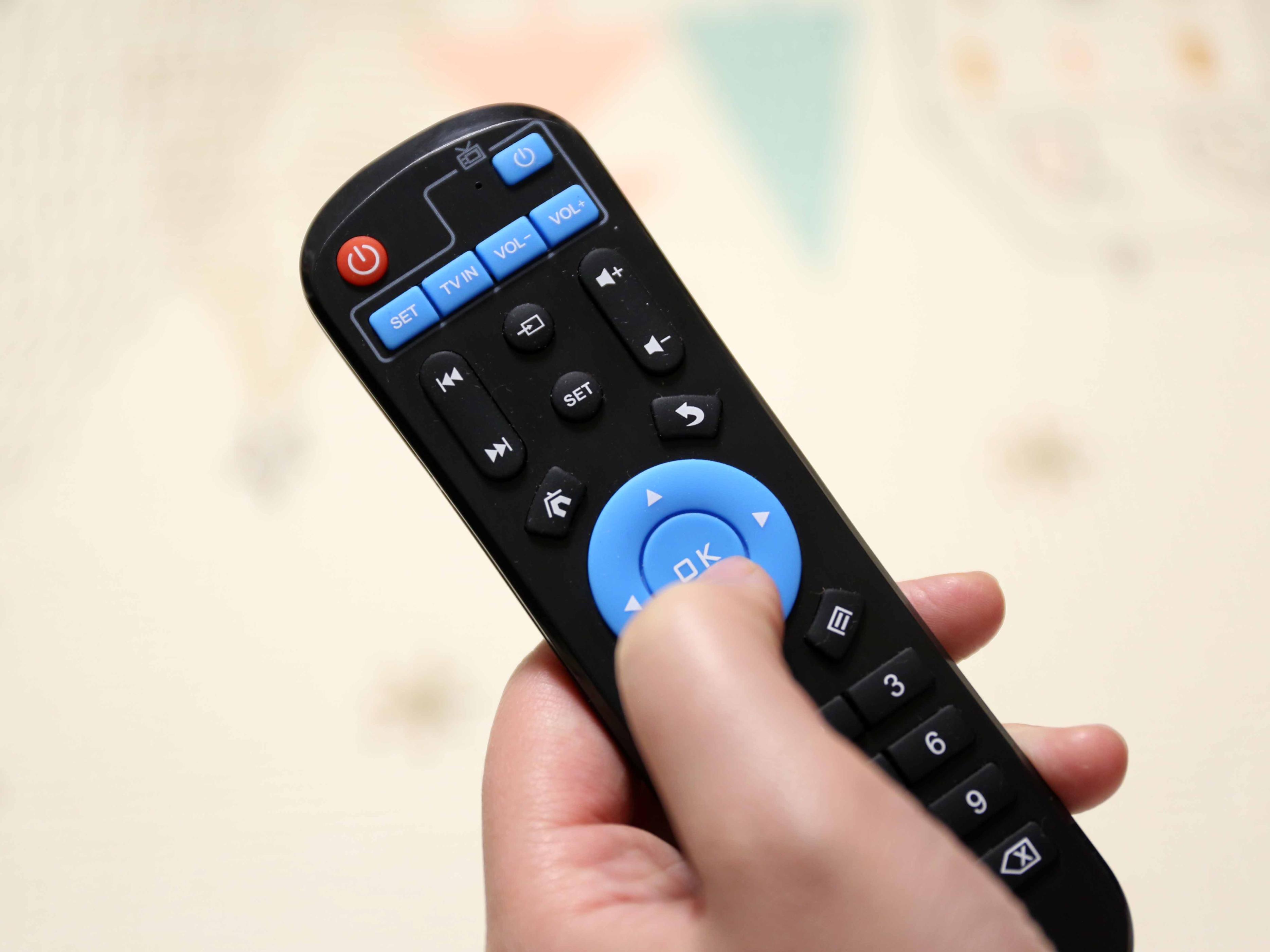 现在的智能电视还需要电视盒子吗,有智能电视了还需要电视盒子干嘛