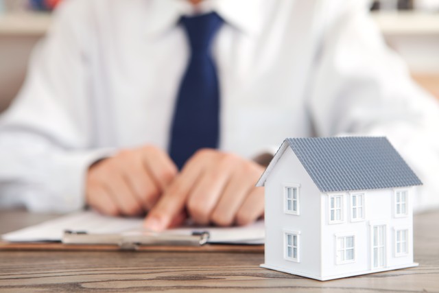 现在投资房地产是否合适,如果你现在有30万应该怎么投资