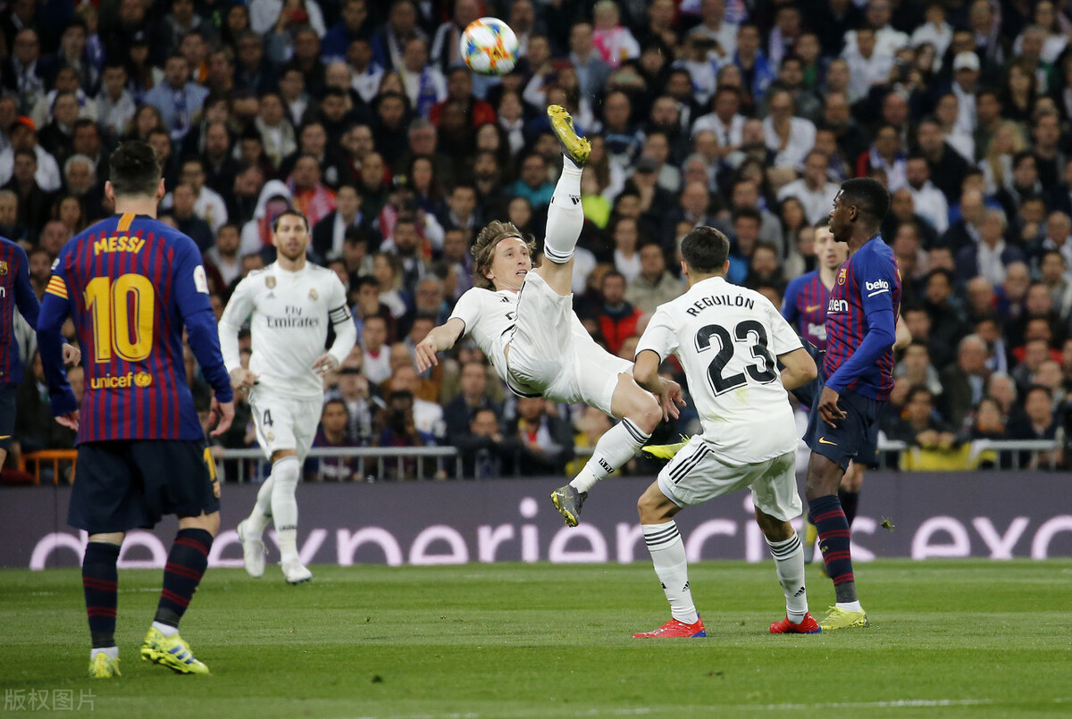 足球战况解析，盘口分析，赛事扫盘，实单参考，预测比分+总进球