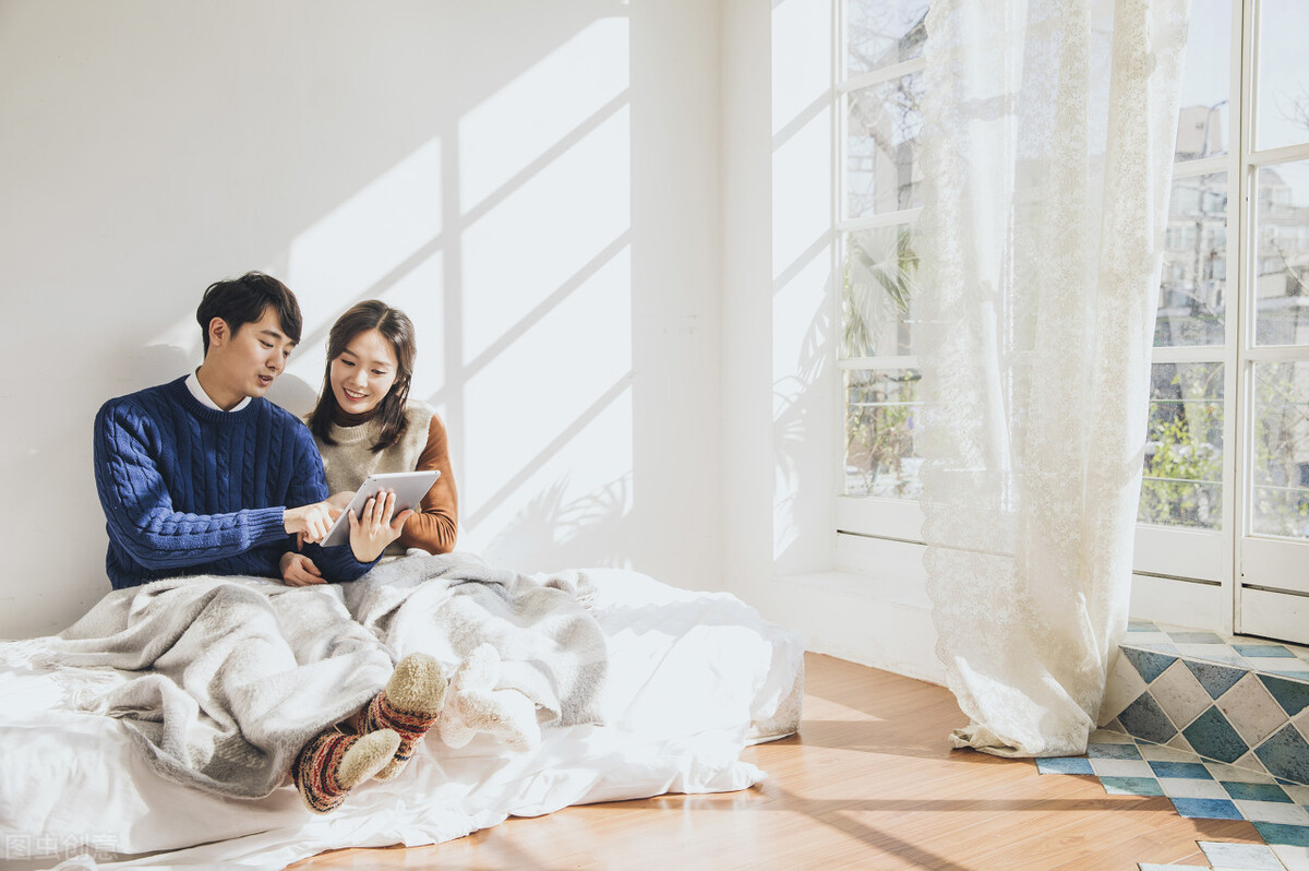 老公总是在你面前说小三的好,男人说小三是意外出现什么意思