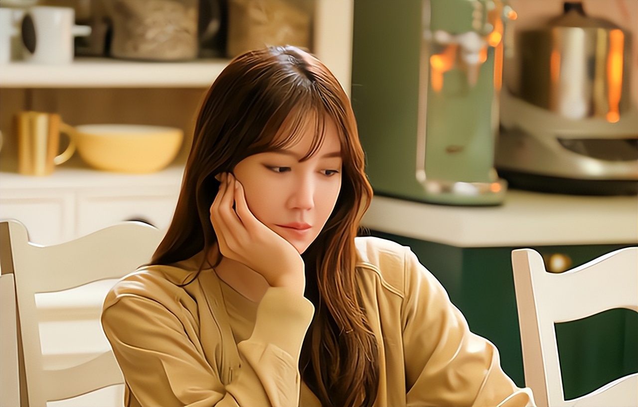 “这些事不是你应该做的吗？”妻子过生日，1个人做饭，8口人等吃