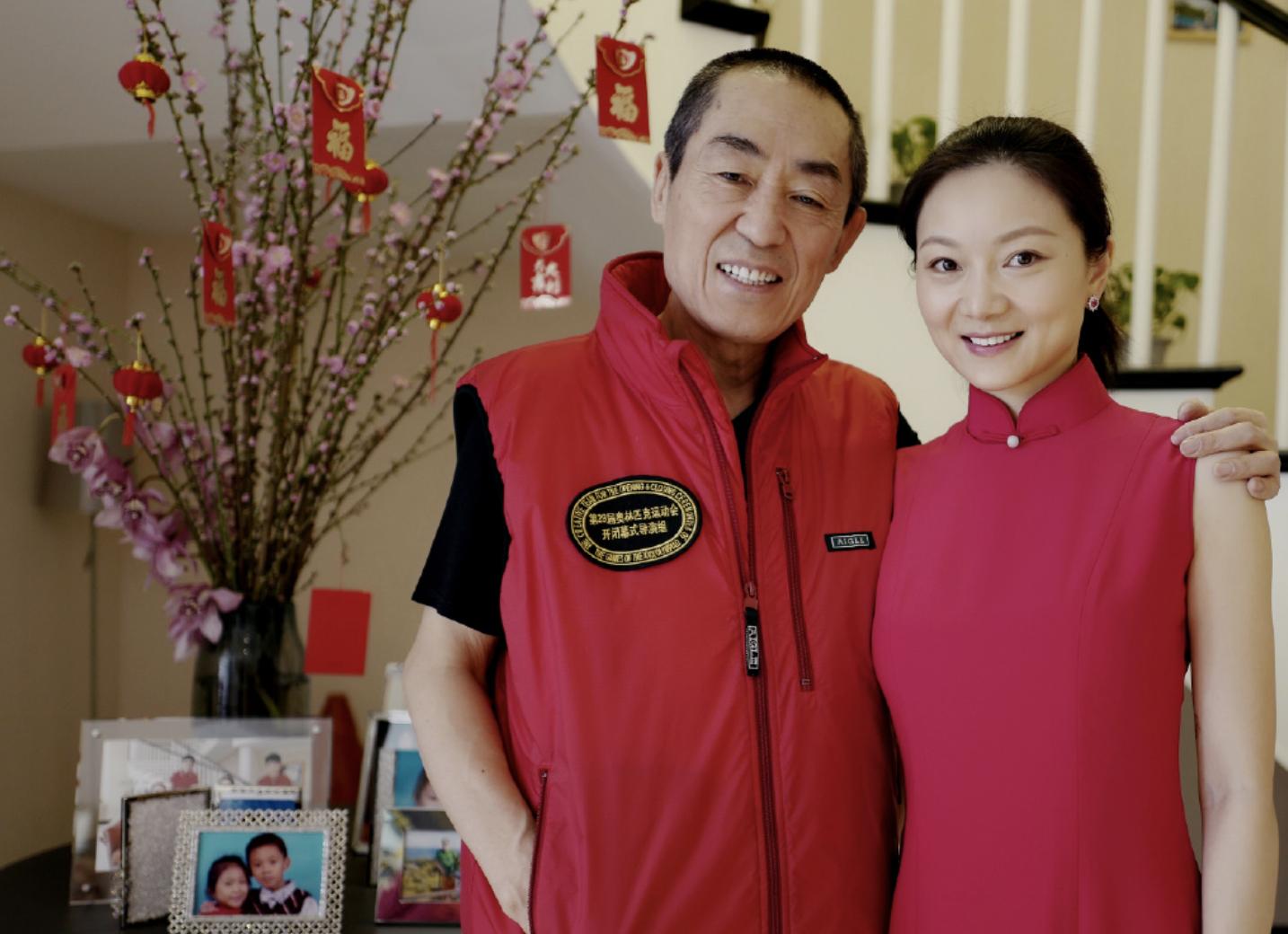 娱乐圈父女恋靠谱吗？张纪中护妻，张艺谋交罚款，钢琴家81岁当爸