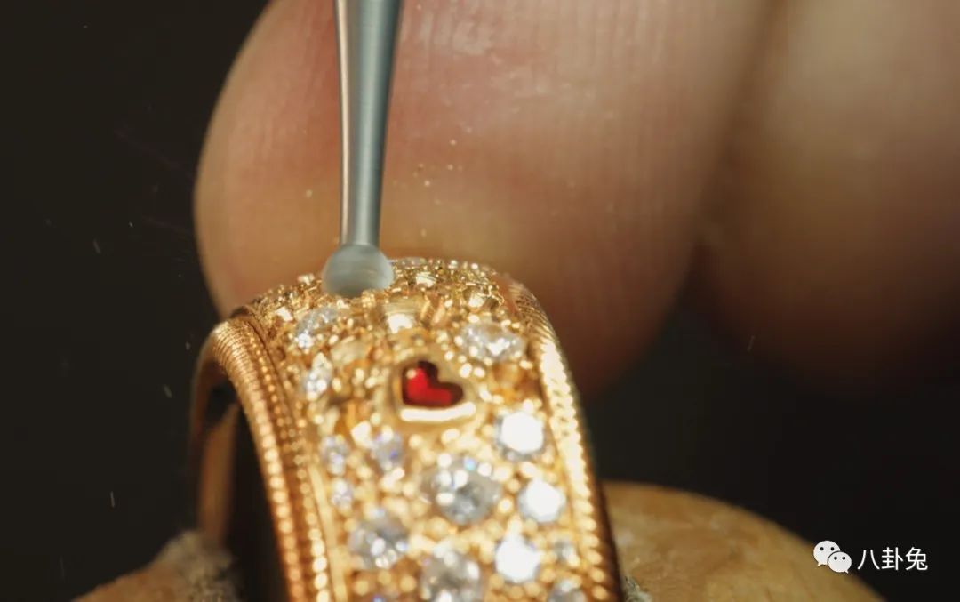 寰峰浗灏忎紬濂緢鍝佺墝鎴掓寚,椹禌鍏嬫鎴掓寚