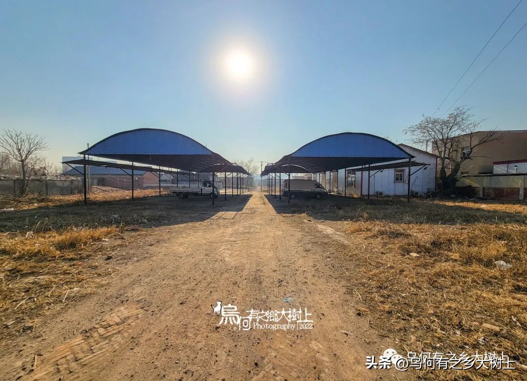 天津北郊这个村子*迁拆**了，原址还剩下供销社老房子，还有清真寺