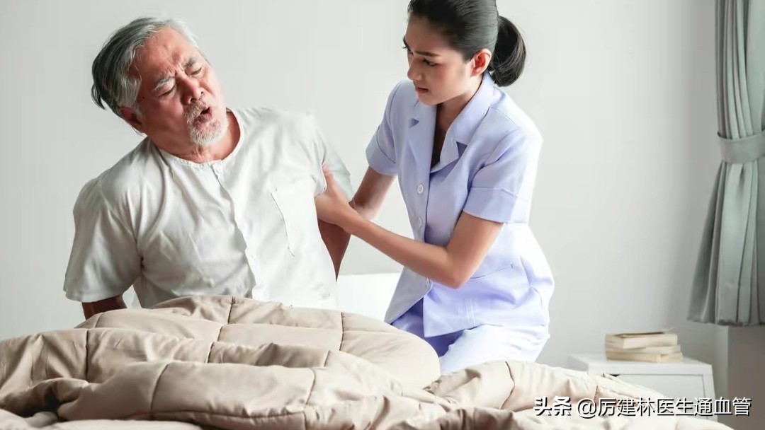 35岁的男人心肌梗塞是为什么,30岁男子突发心肌梗死