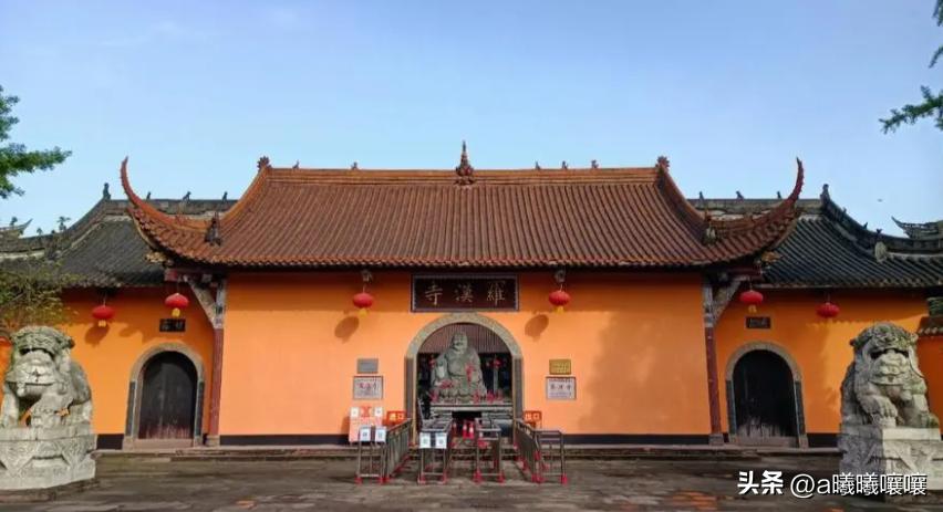 越南老人行善20年,越南一名俗家和尚长出超长耳垂