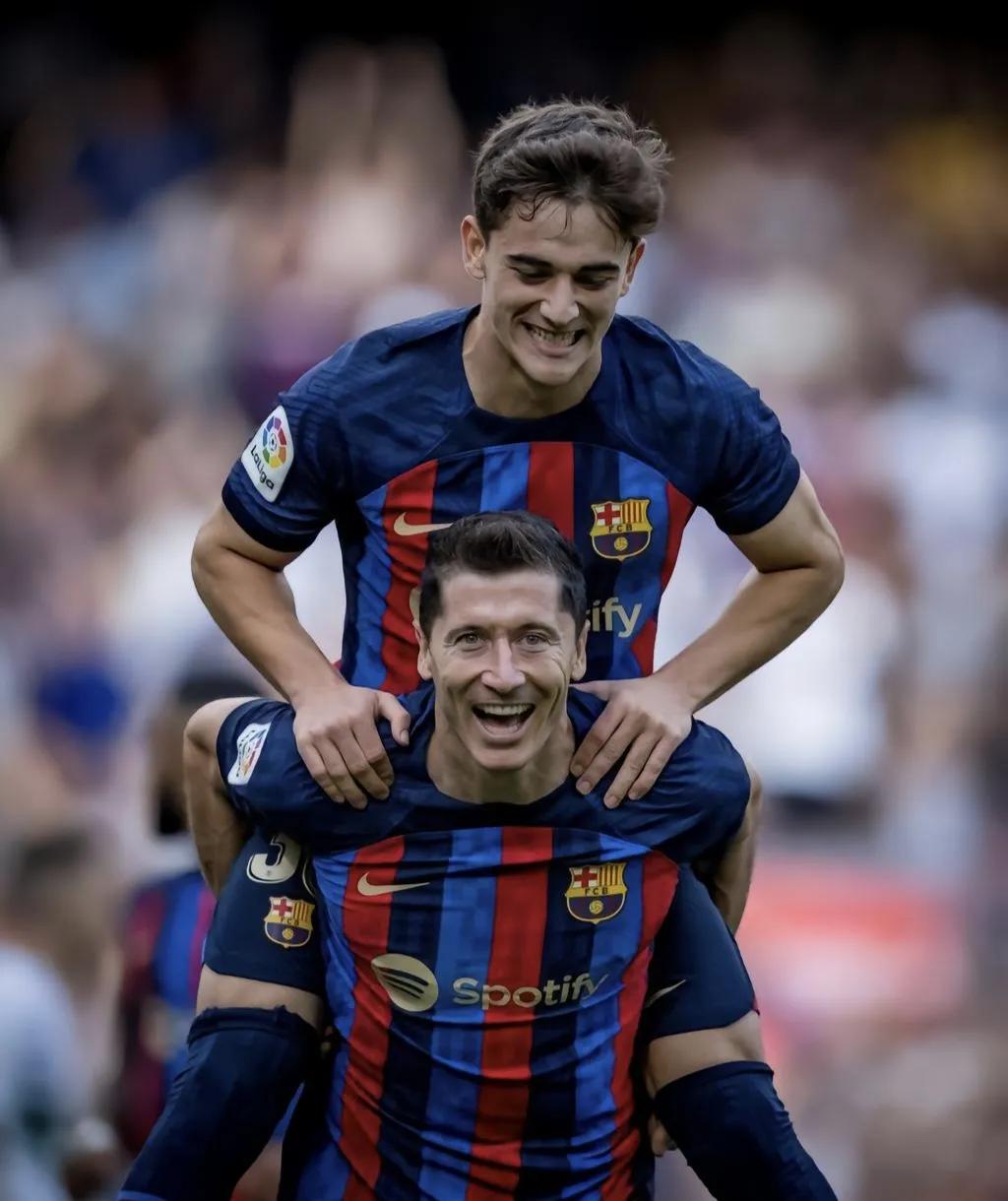 球星遭持刀抢劫,球星被抢劫