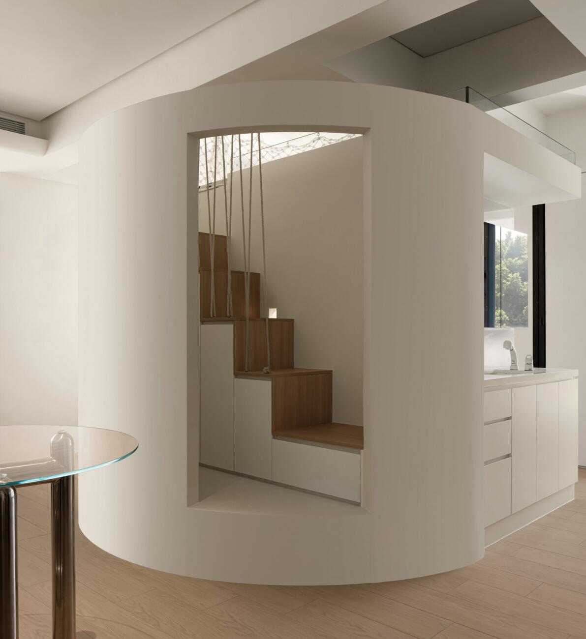 建造一个充满友善的岛屿,夫妻花30年建造海上小岛