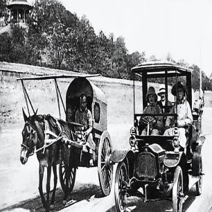 日军日记：*安妇慰**不服从管教，我很愤怒，用*刀刺**插入她的*体下**