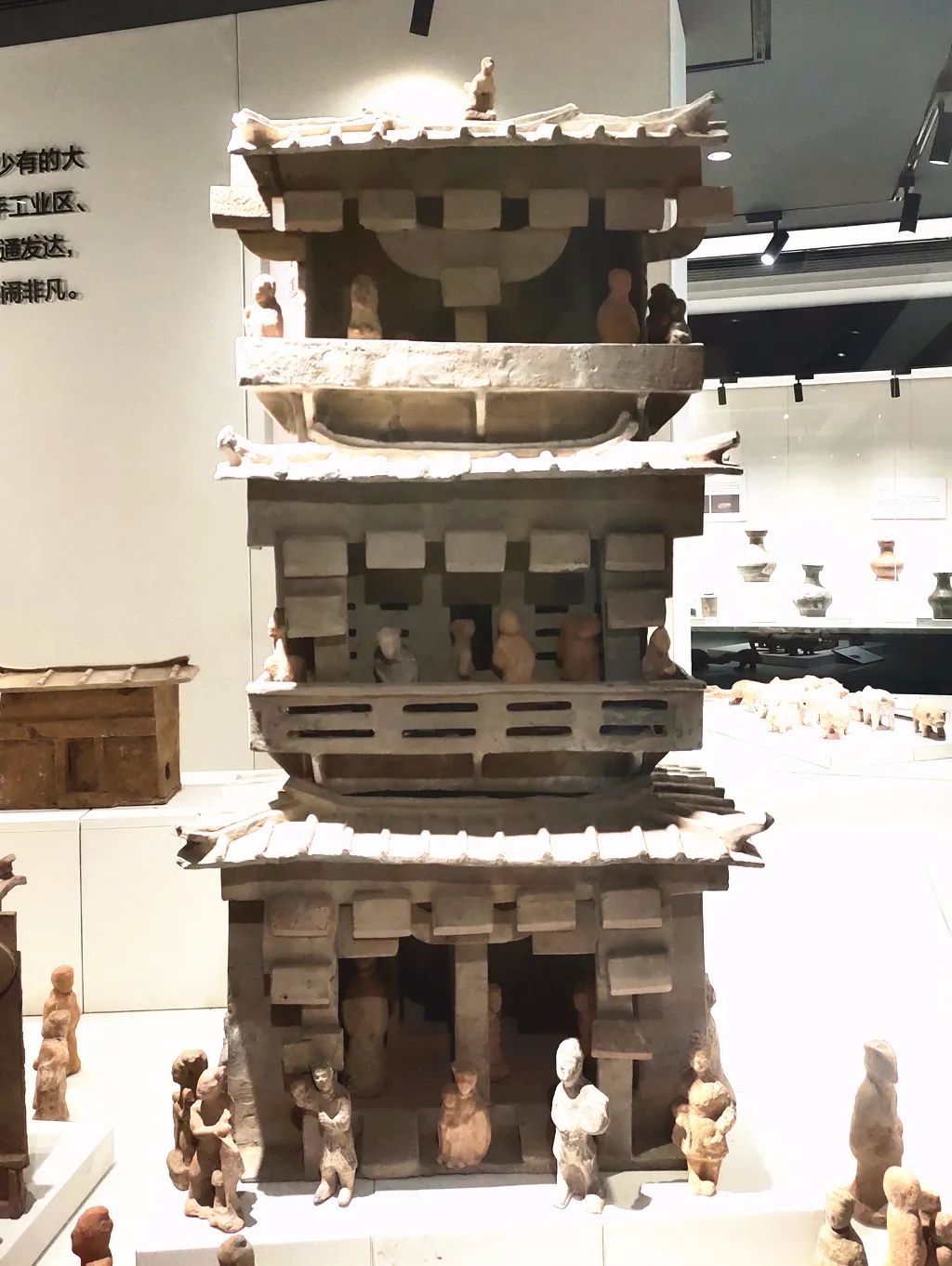 石湾陶瓷博物馆南国陶都的发展史,石湾陶瓷博物馆藏品