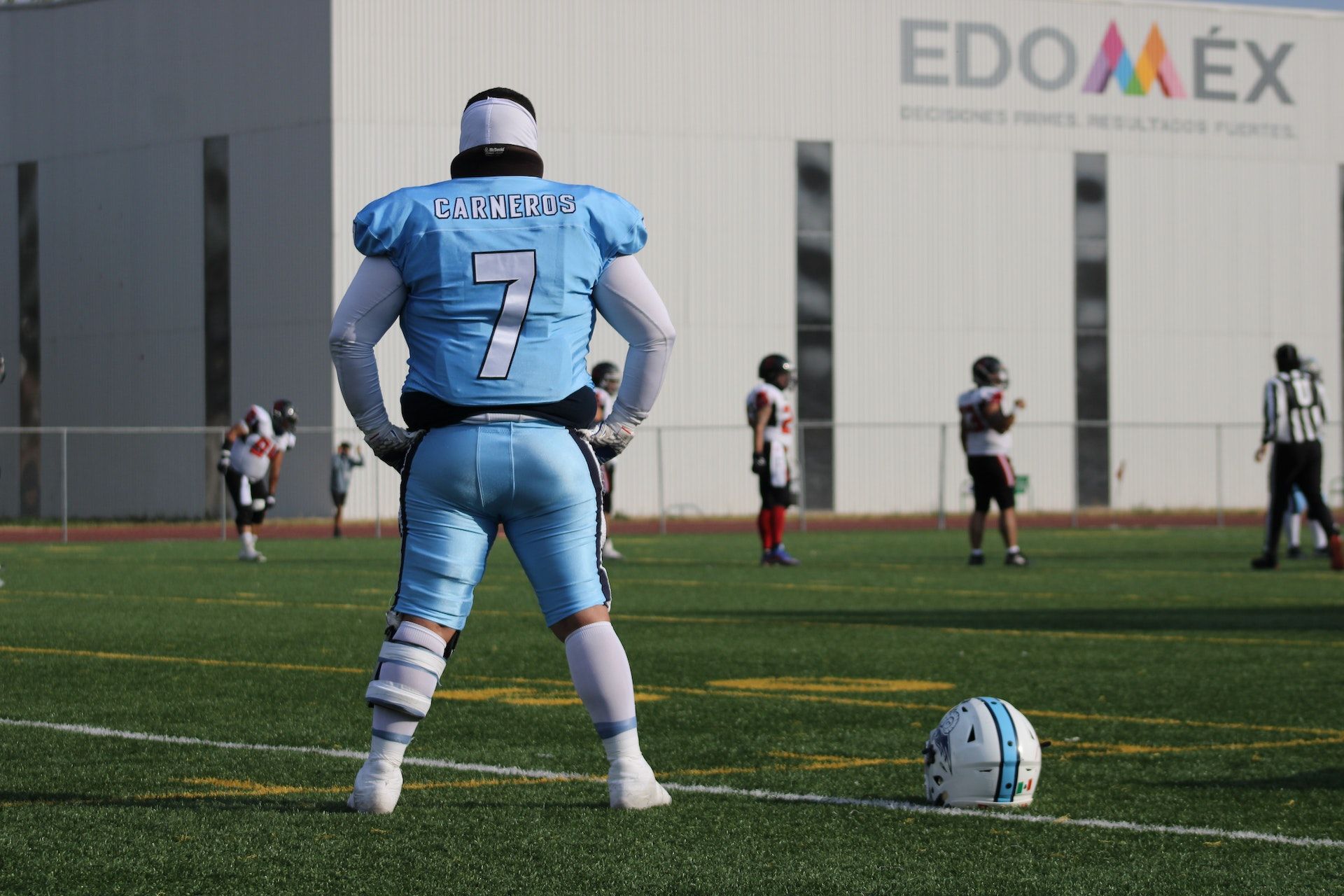 中暑头晕恶心教你一招解决方法,轻微中暑是反胃恶心的症状吗