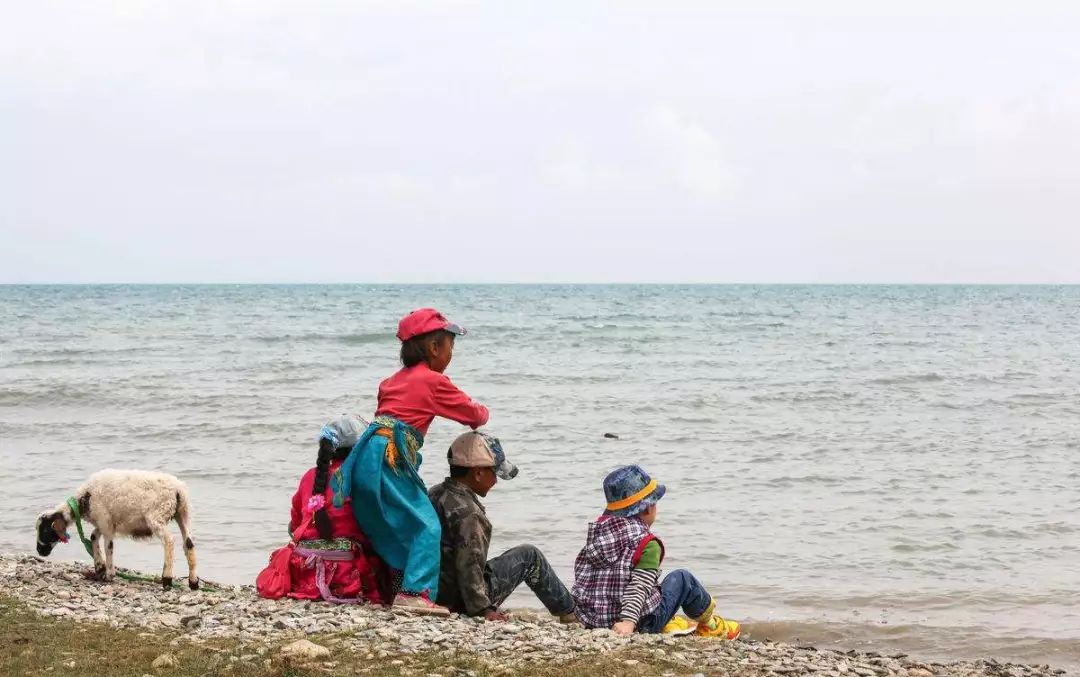 青岛和青海是同个地方吗,青海是怎么样的地方