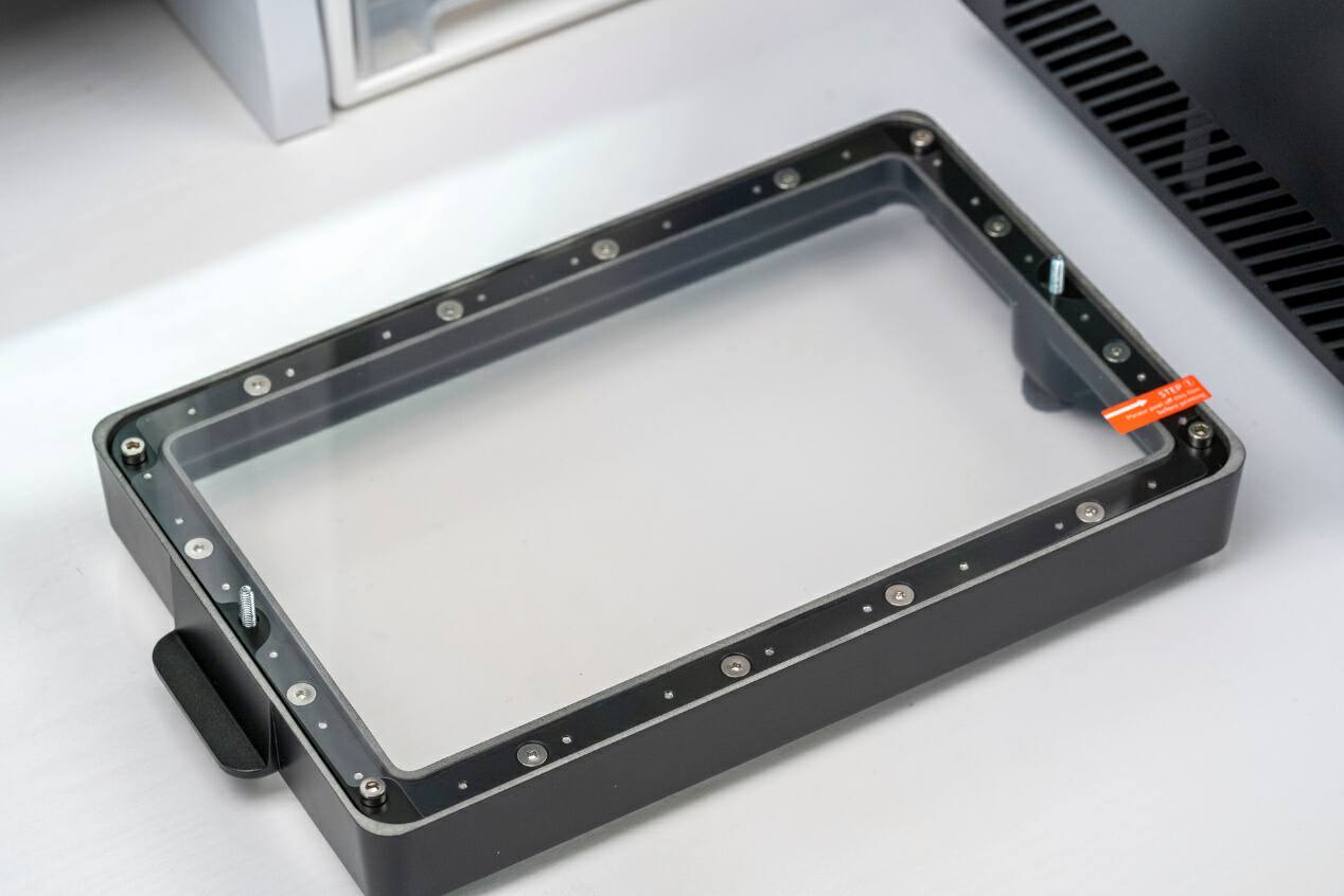 为了老头环雕塑连肝48小时,ELEGOOSaturn3光固化3D打印机评测