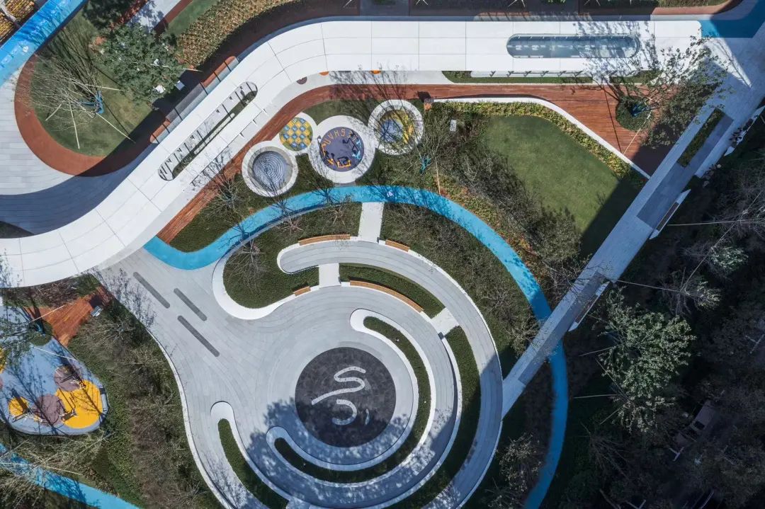 “乐”享漫时光：嵌在繁华商圈的“宝藏绿地”