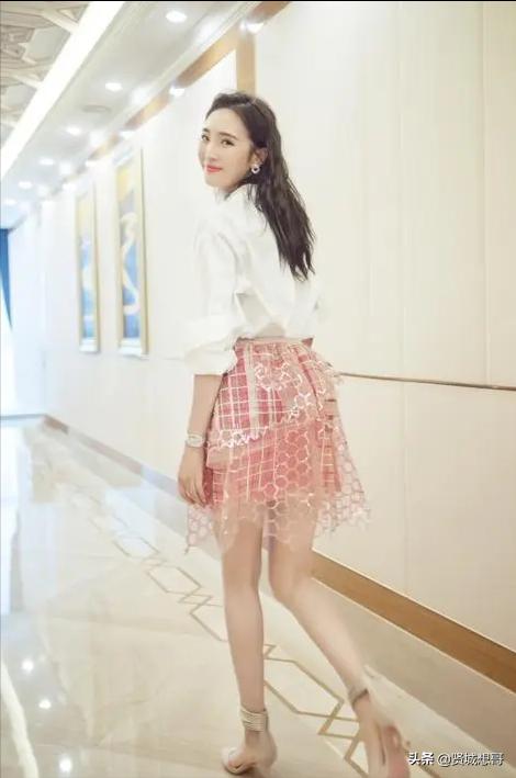 王紫璇一年级长大后的样子,王紫璇少年班的校花