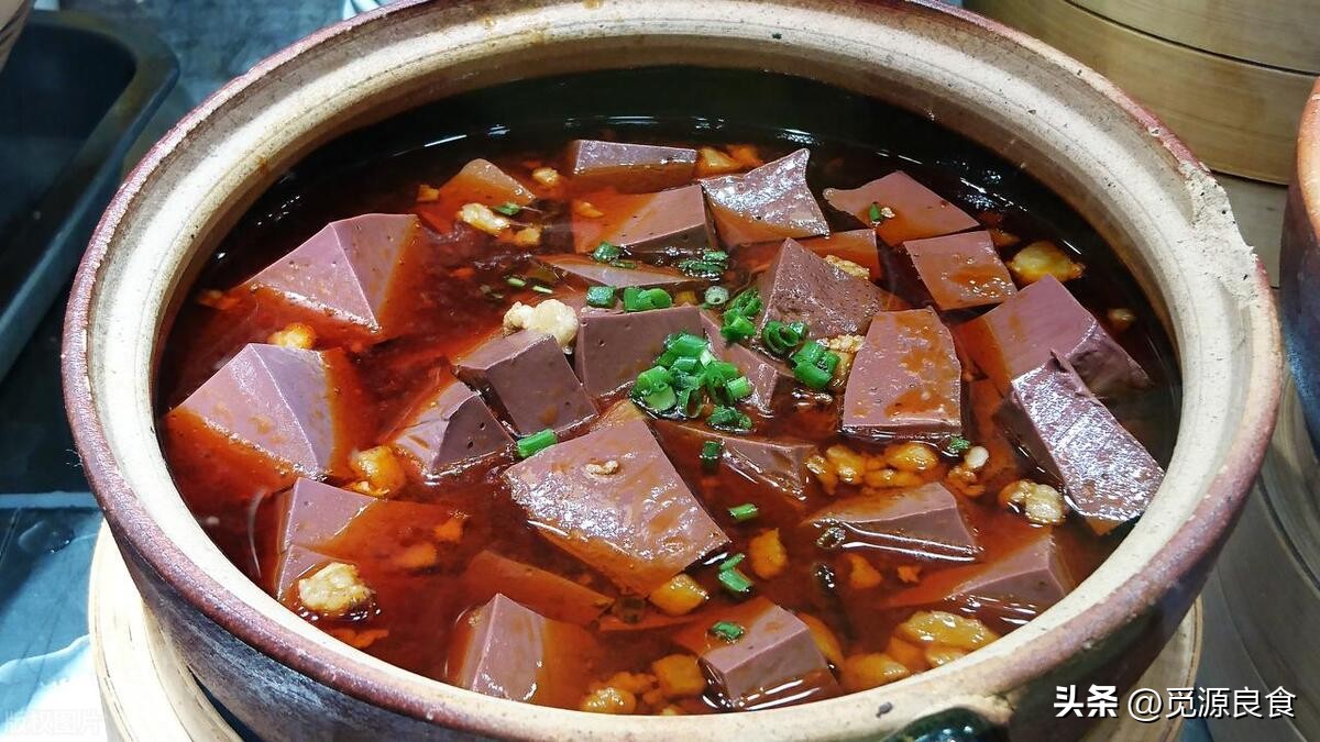 炒猪血要不要放料酒,炒猪血要不要焯水