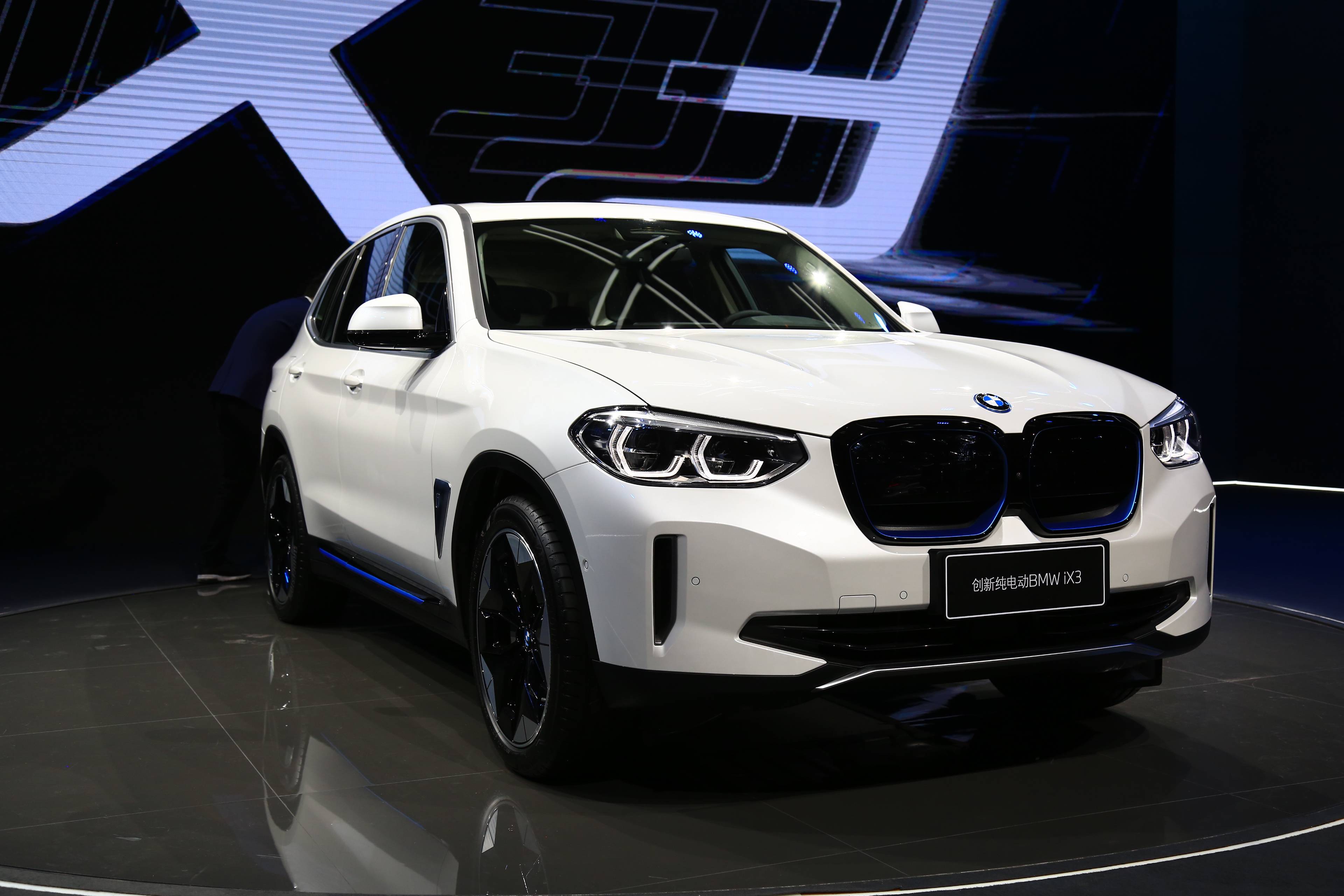 三十万以上新能源汽车销量排行榜,豪华纯电车销量排行榜最新