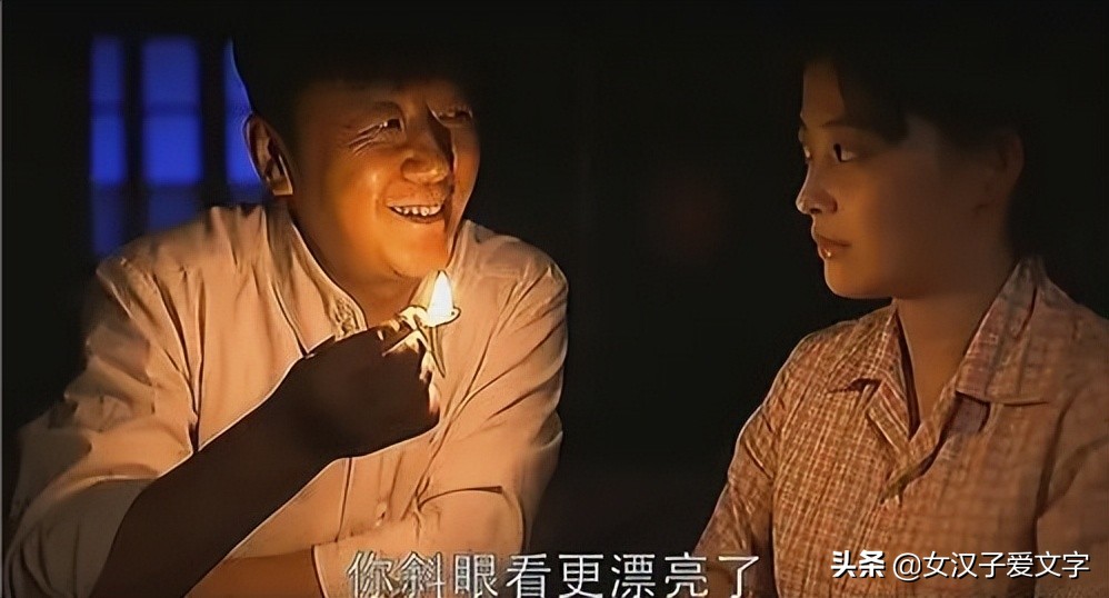 《父母爱情》安杰在房顶放屁后江德福的反应，了解所谓真爱的现实