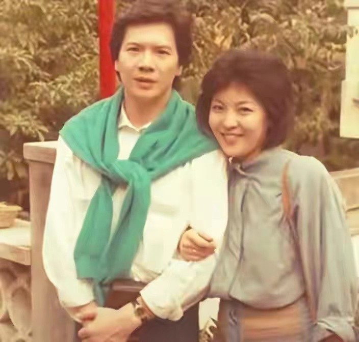 向太畅谈与张柏芝周星驰陈年旧事,向太和张柏芝现在关系好吗