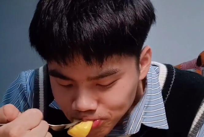 楠楠同学先天性脑瘫,楠楠同学抖音