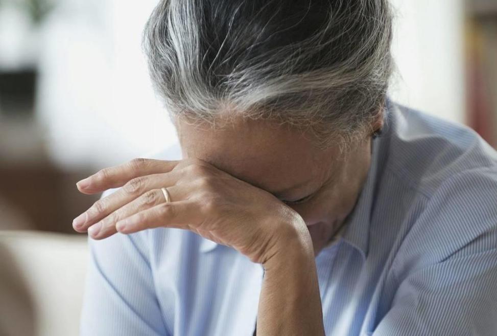 45岁绝经和55岁绝经哪个老得快,45岁绝经和54岁绝经哪个衰老快