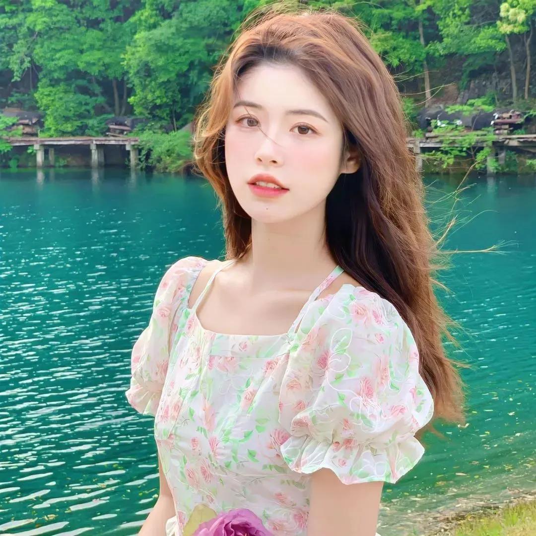 仙气三人闺蜜头像共三张连在一起,可以和闺蜜对象一起用的头像三人